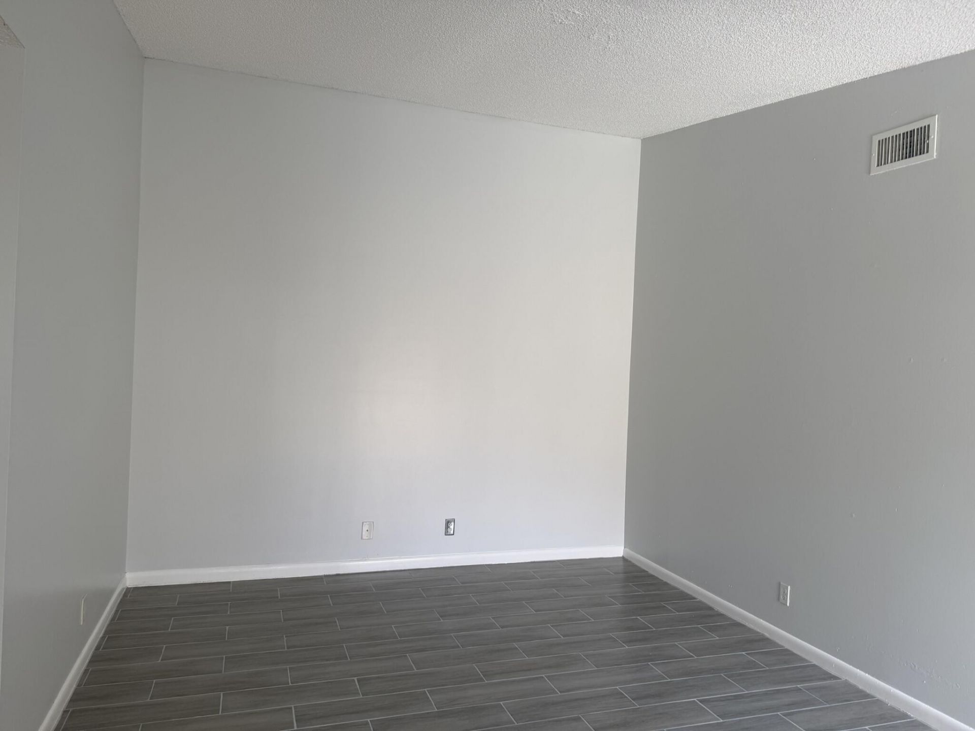 1501 Waterview Circle, Palm Springs, FL 33461 Photo