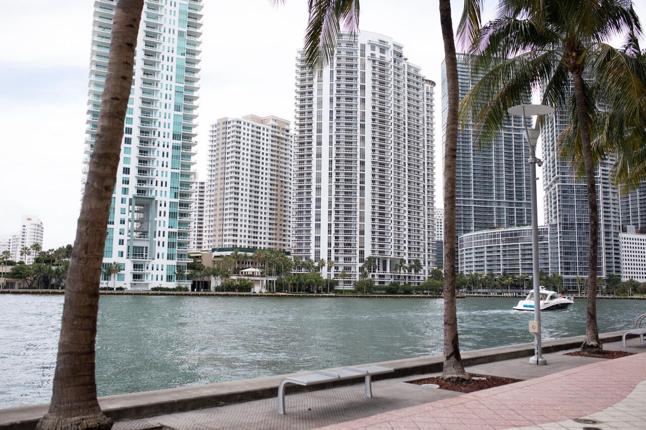 325 S Biscayne Boulevard, Unit 2617, Miami, FL 33131 Photo