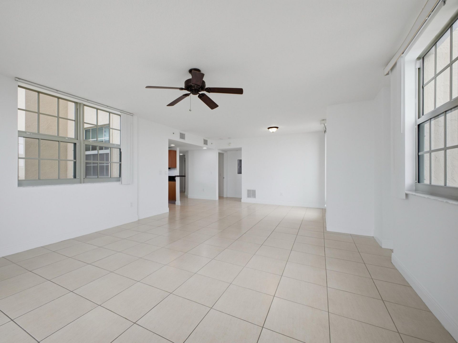 610 Clematis Street, Unit 614, West Palm Beach, FL 33401 Photo