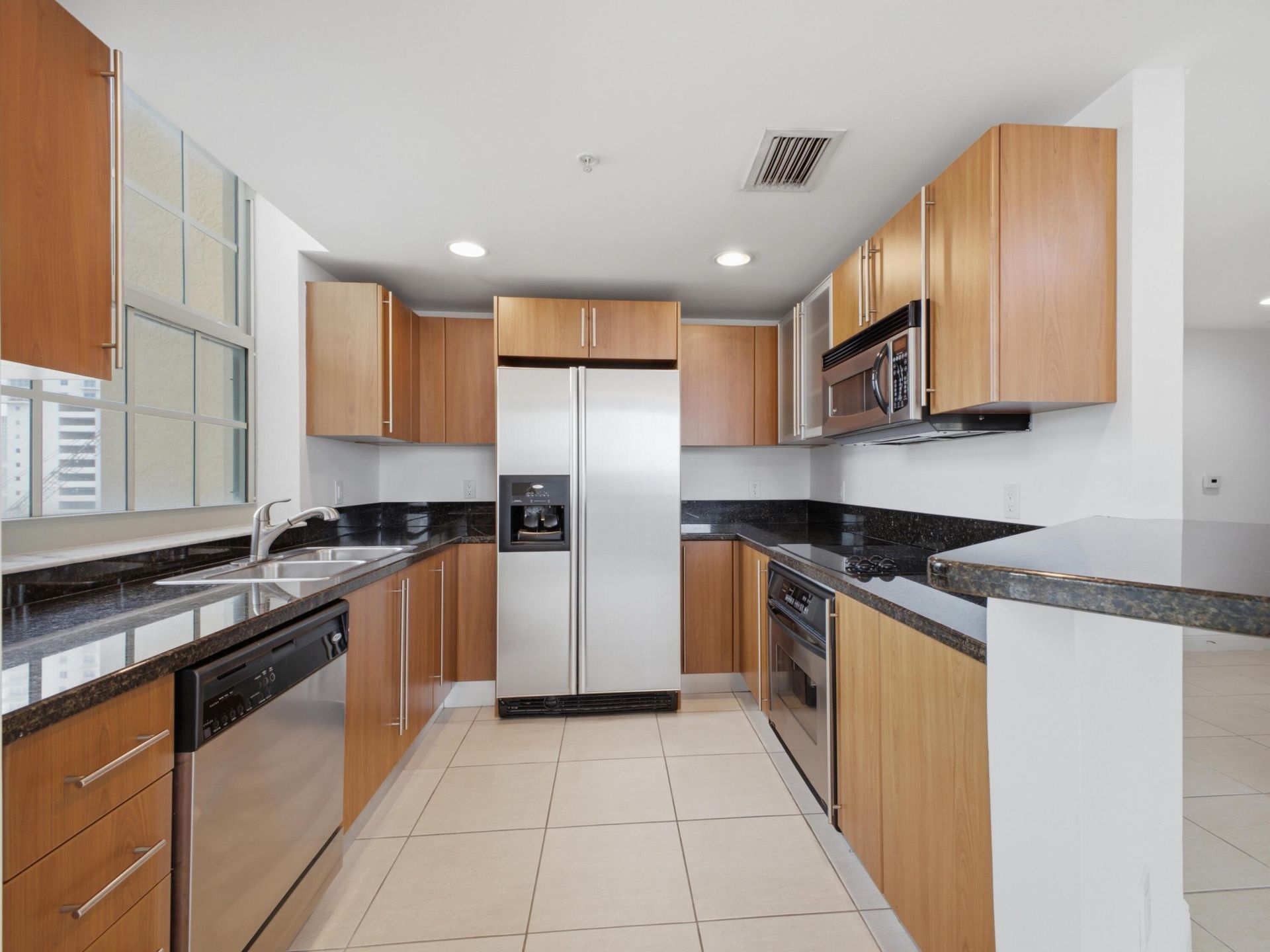 610 Clematis Street, Unit 614, West Palm Beach, FL 33401 Photo