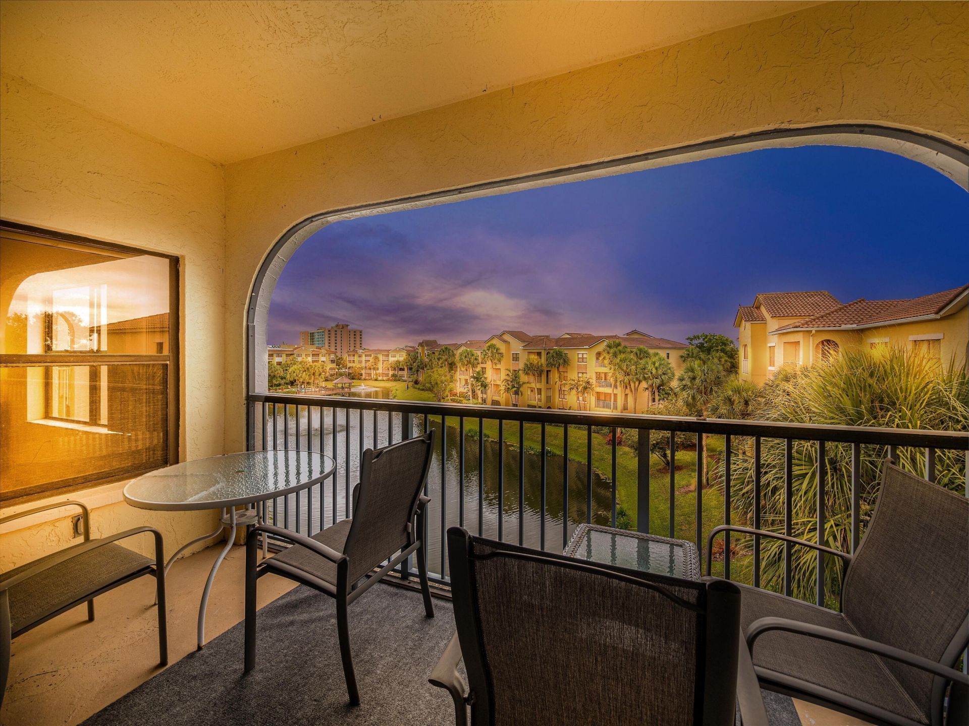 200 Uno Lago Drive, Unit 405, Juno Beach, FL 33408 Photo