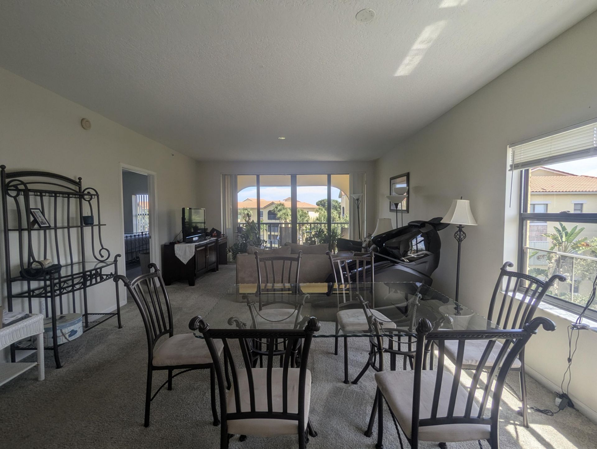 200 Uno Lago Drive, Unit 405, Juno Beach, FL 33408 Photo