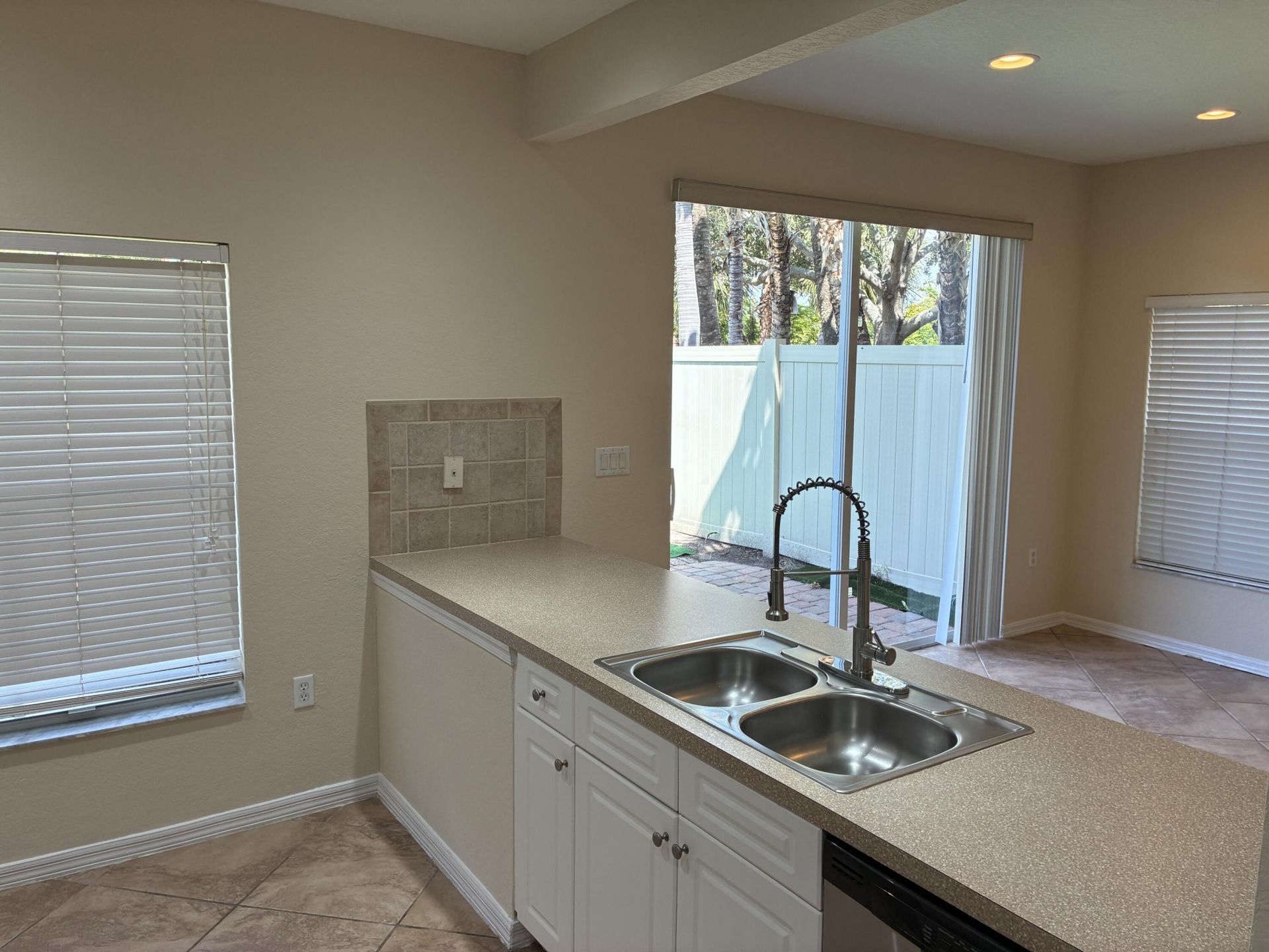 101 Lake Monterey Circle, Unit 101, Boynton Beach, FL 33426 Photo