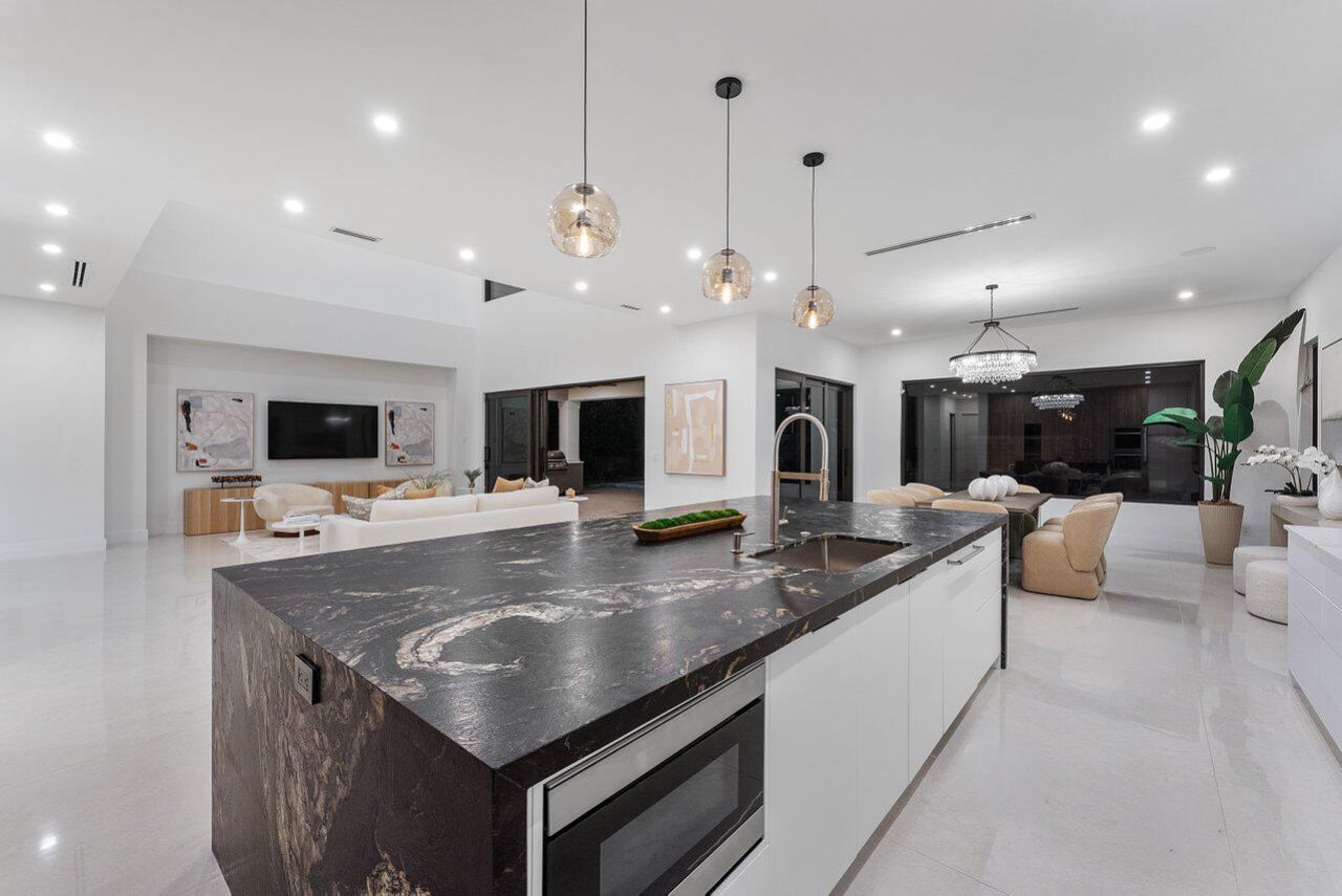 451 NW 7th Avenue, Boca Raton, FL 33486 Photo