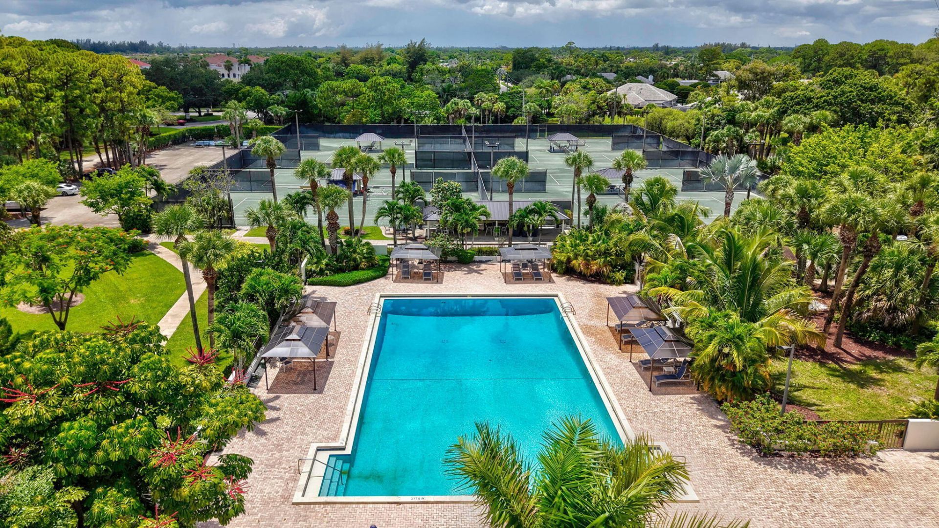 944 Dickens Place, West Palm Beach, FL 33411 Photo
