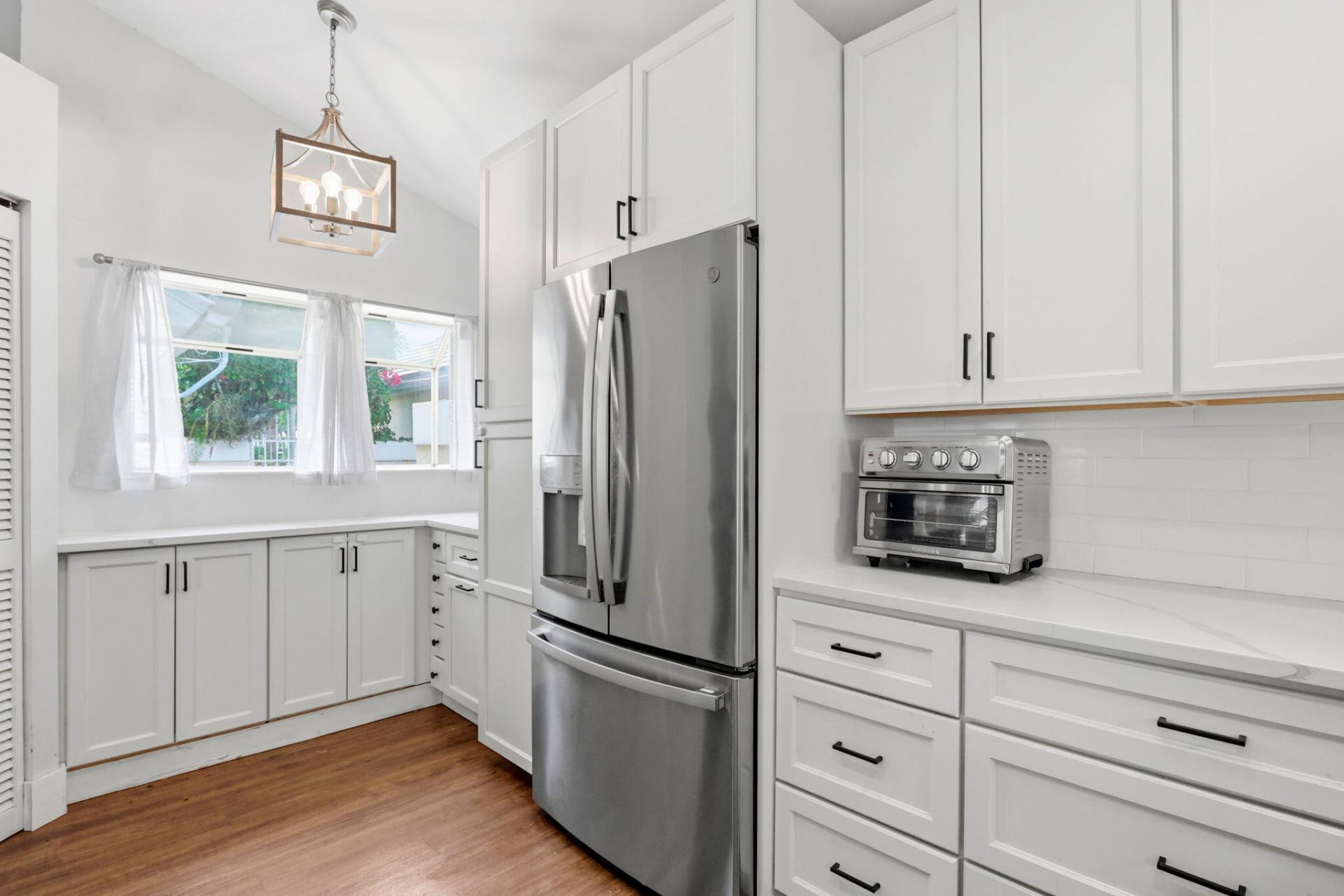 944 Dickens Place, West Palm Beach, FL 33411 Photo
