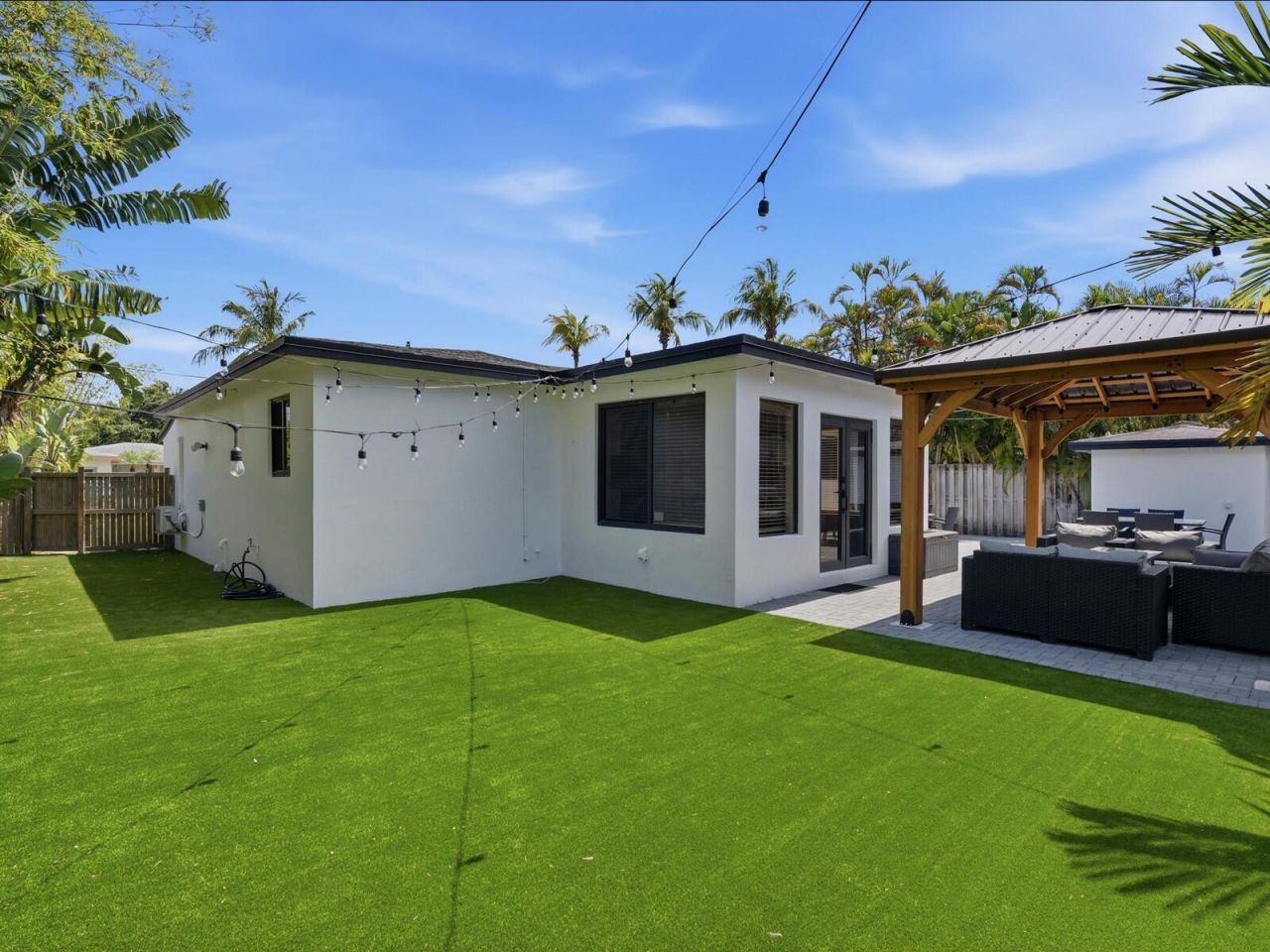 2860 Monroe Street, Hollywood, FL 33020 Photo