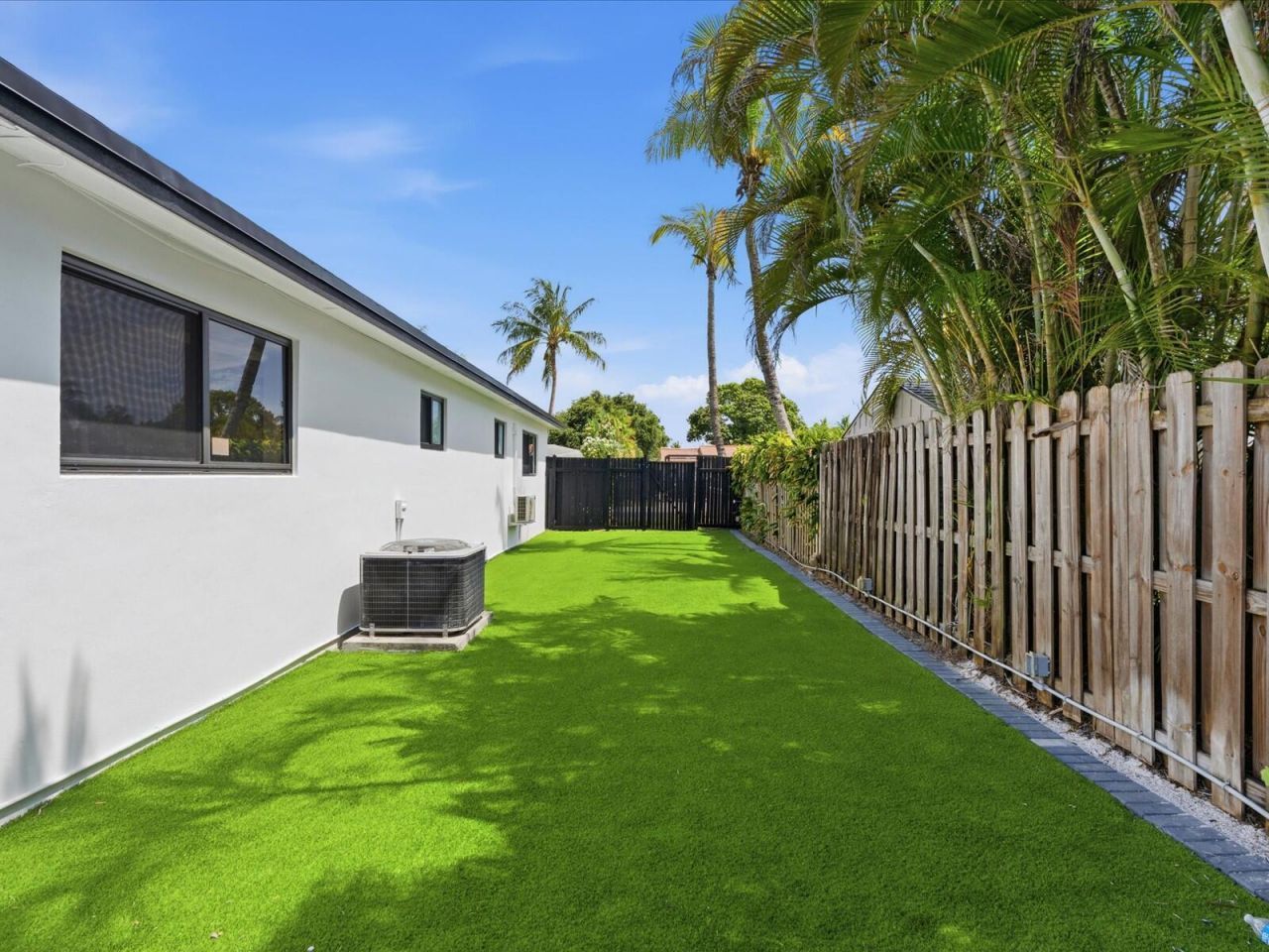2860 Monroe Street, Hollywood, FL 33020 Photo