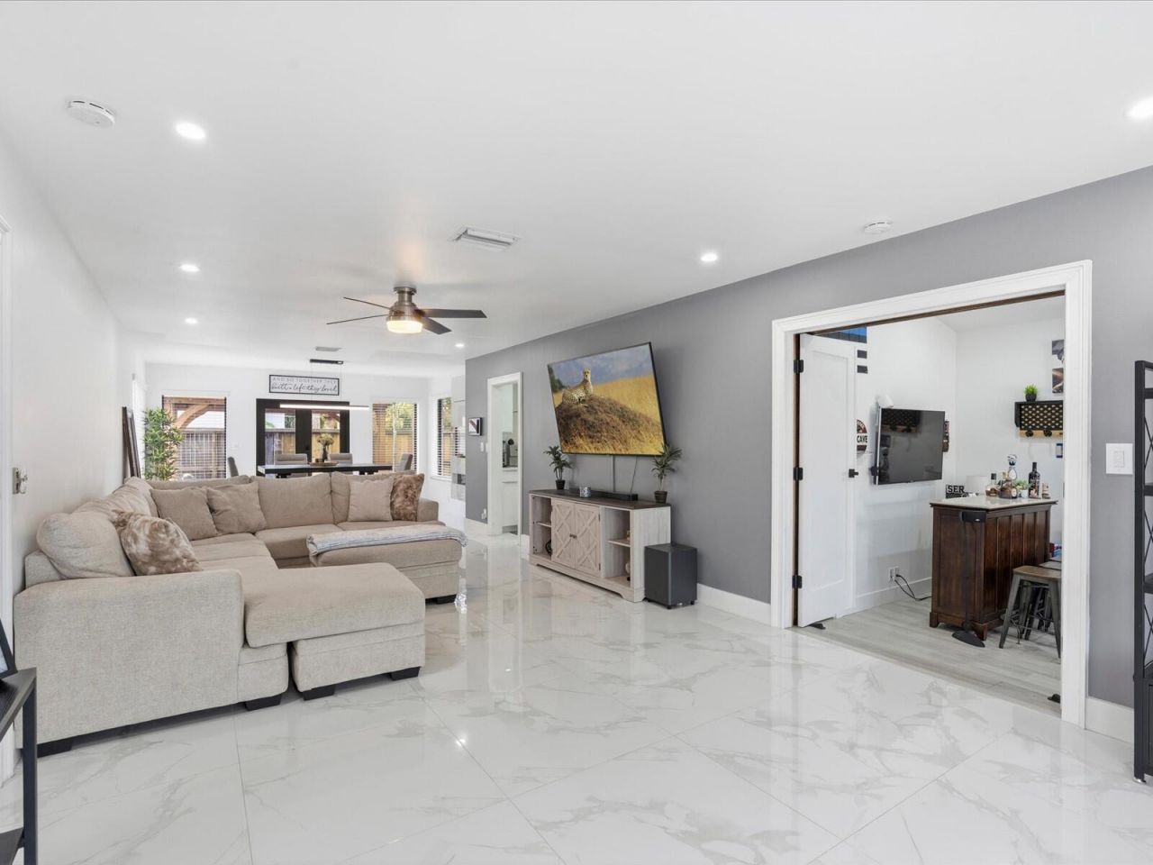 2860 Monroe Street, Hollywood, FL 33020 Photo