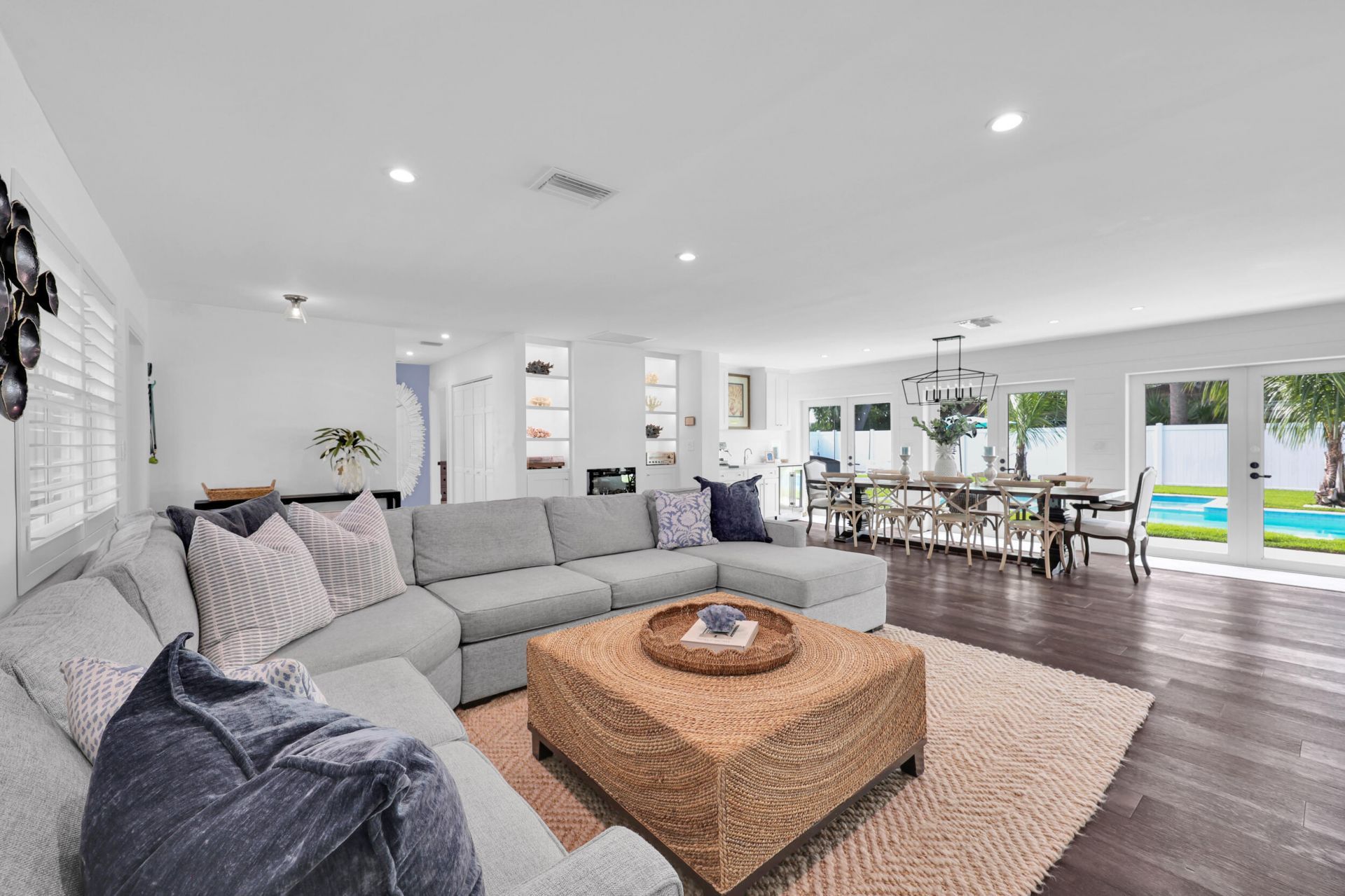 8 Windsor Road W, Jupiter, FL 33469 Photo