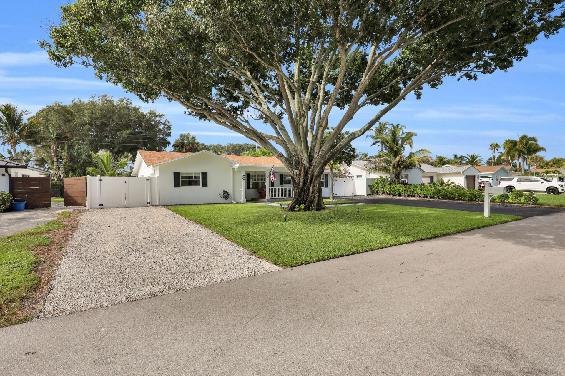 8 Windsor Road W, Jupiter, FL 33469 Photo
