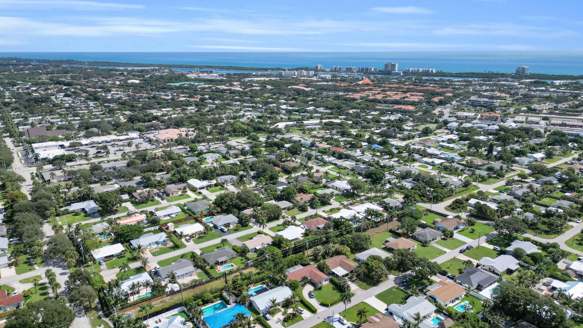 8 Windsor Road W, Jupiter, FL 33469 Photo