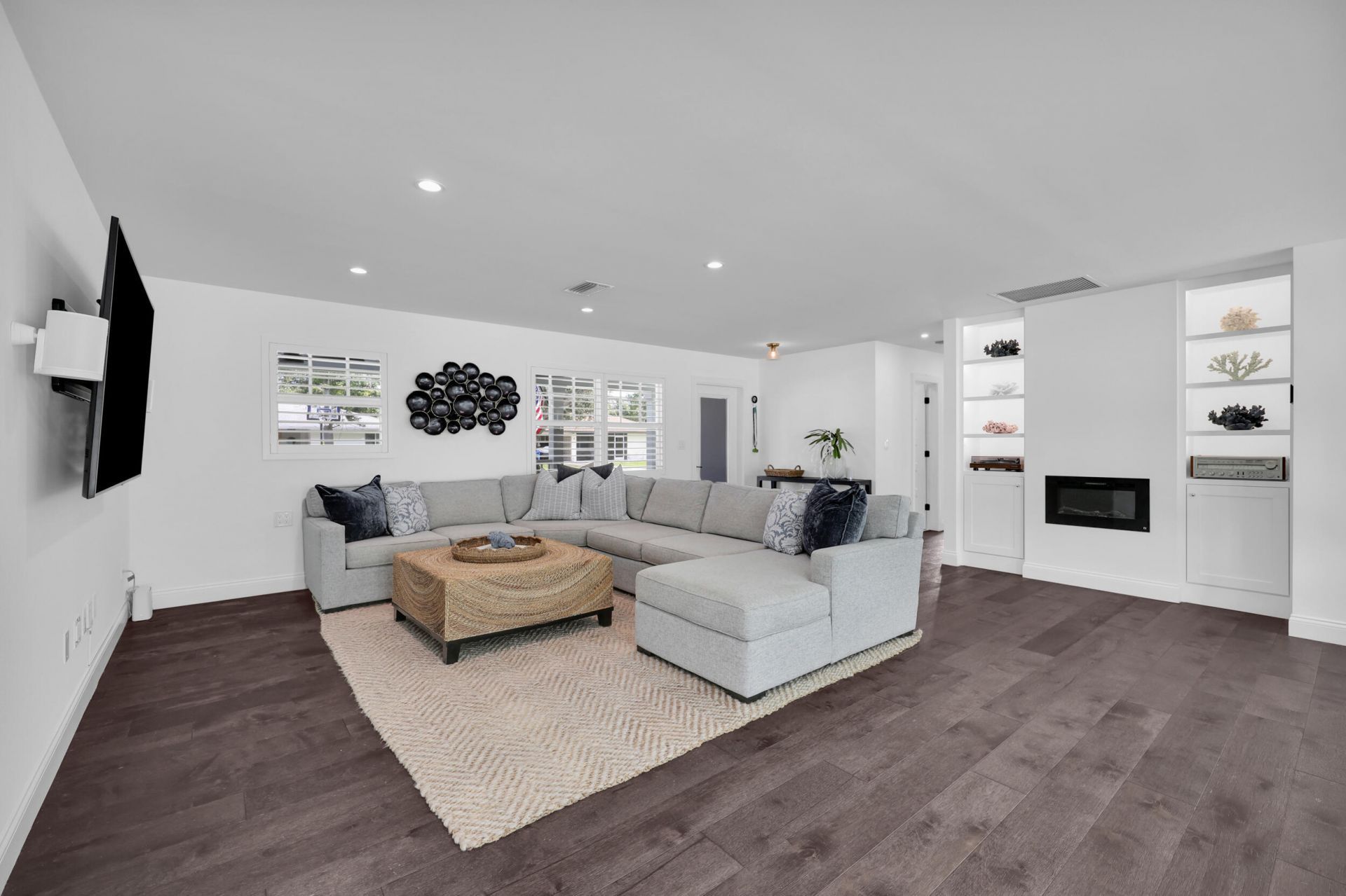 8 Windsor Road W, Jupiter, FL 33469 Photo