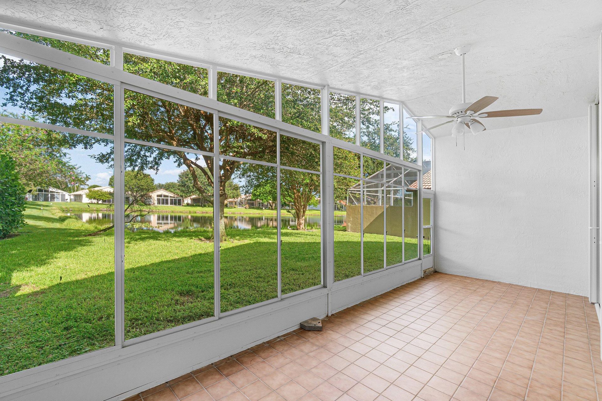 5737 Royal Club Drive, Boynton Beach, FL 33437 Photo