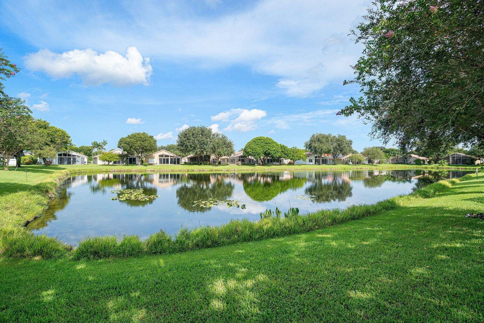5737 Royal Club Drive, Boynton Beach, FL 33437 Photo