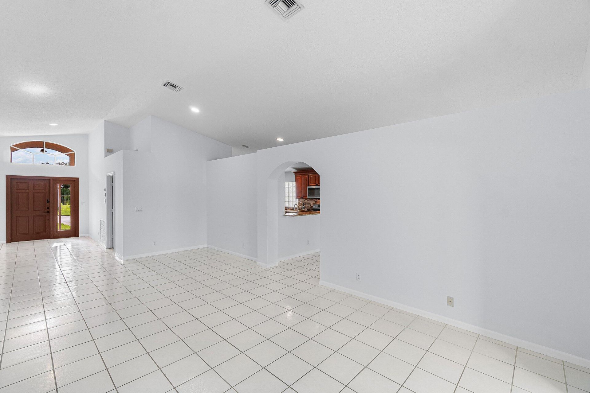 5737 Royal Club Drive, Boynton Beach, FL 33437 Photo