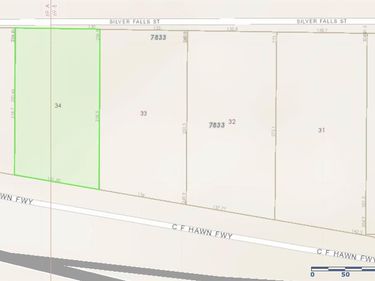 999 Silver Falls Boulevard , Dallas, TX 75217