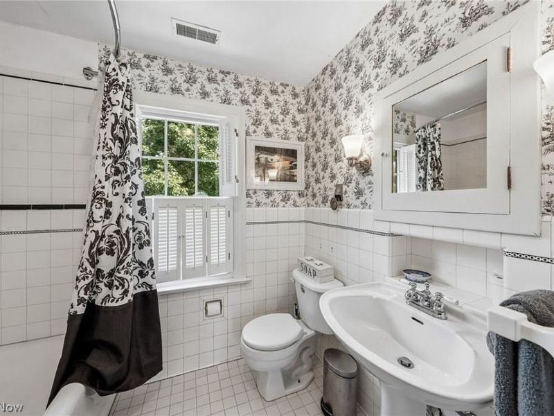 170 Overwood Road, Akron, OH 44313 Photo 36