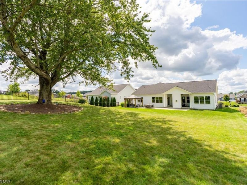 5705 Shadow Ridge Circle NW, North Canton, OH 44720 Photo 39