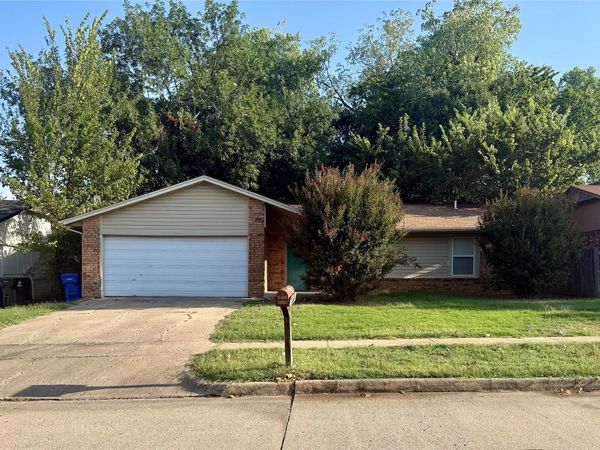 112 W Canton Street, Broken Arrow, OK 74012
