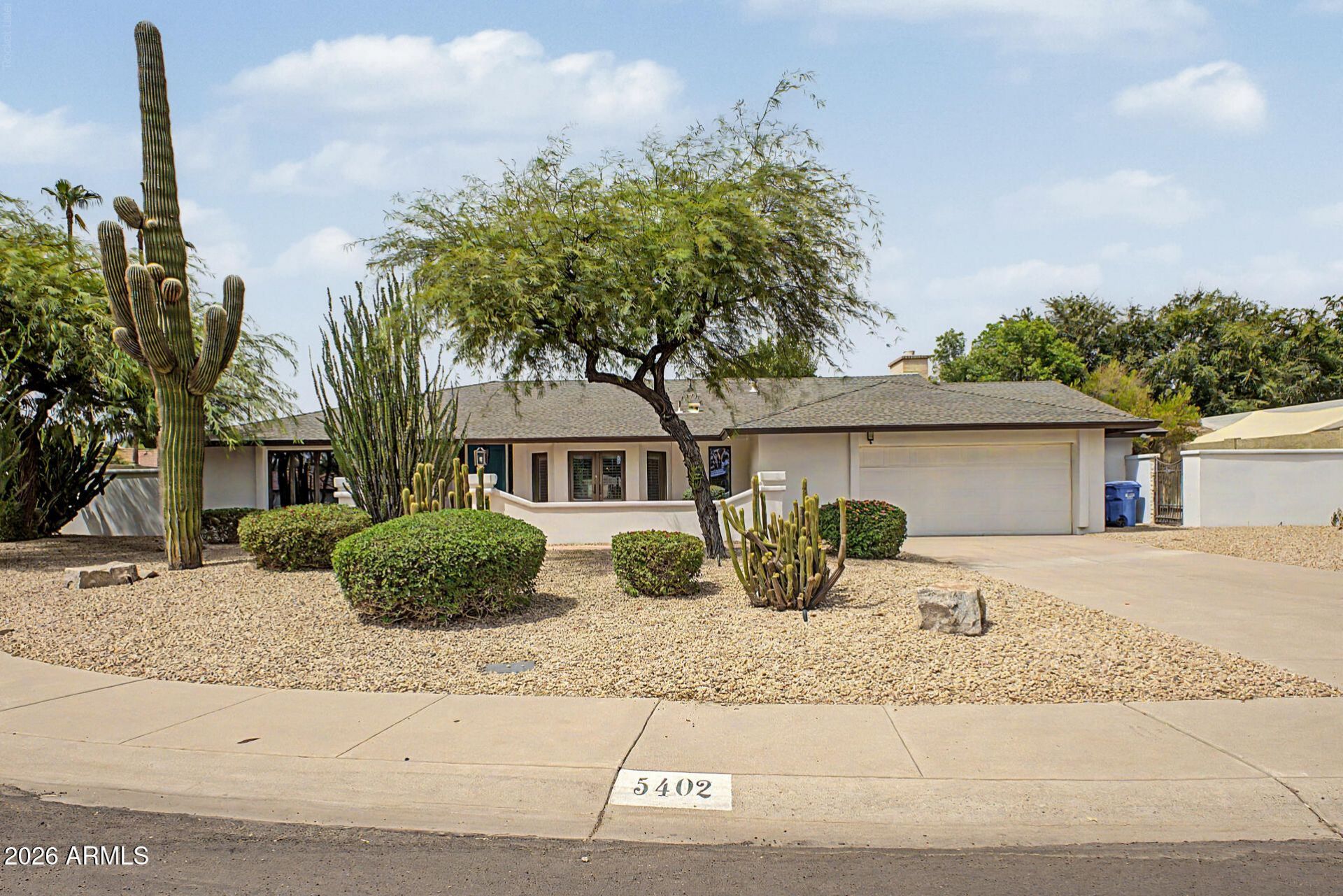 5402 E Laurel Lane, Scottsdale, AZ 85254 Main Photo