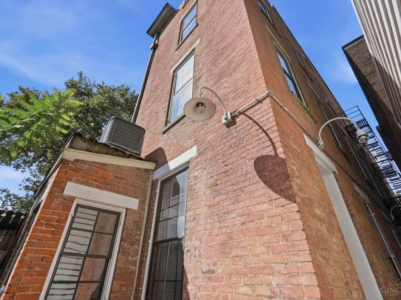 1314 Spring Street, Unit 4, Cincinnati, OH 45202 Photo 32