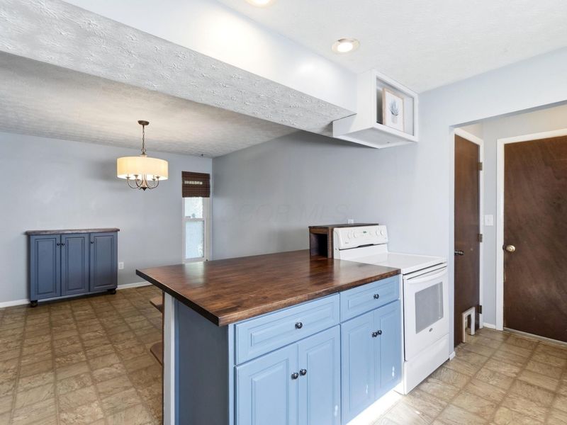 6651 Borr Avenue, Reynoldsburg, OH 43068 Photo 14