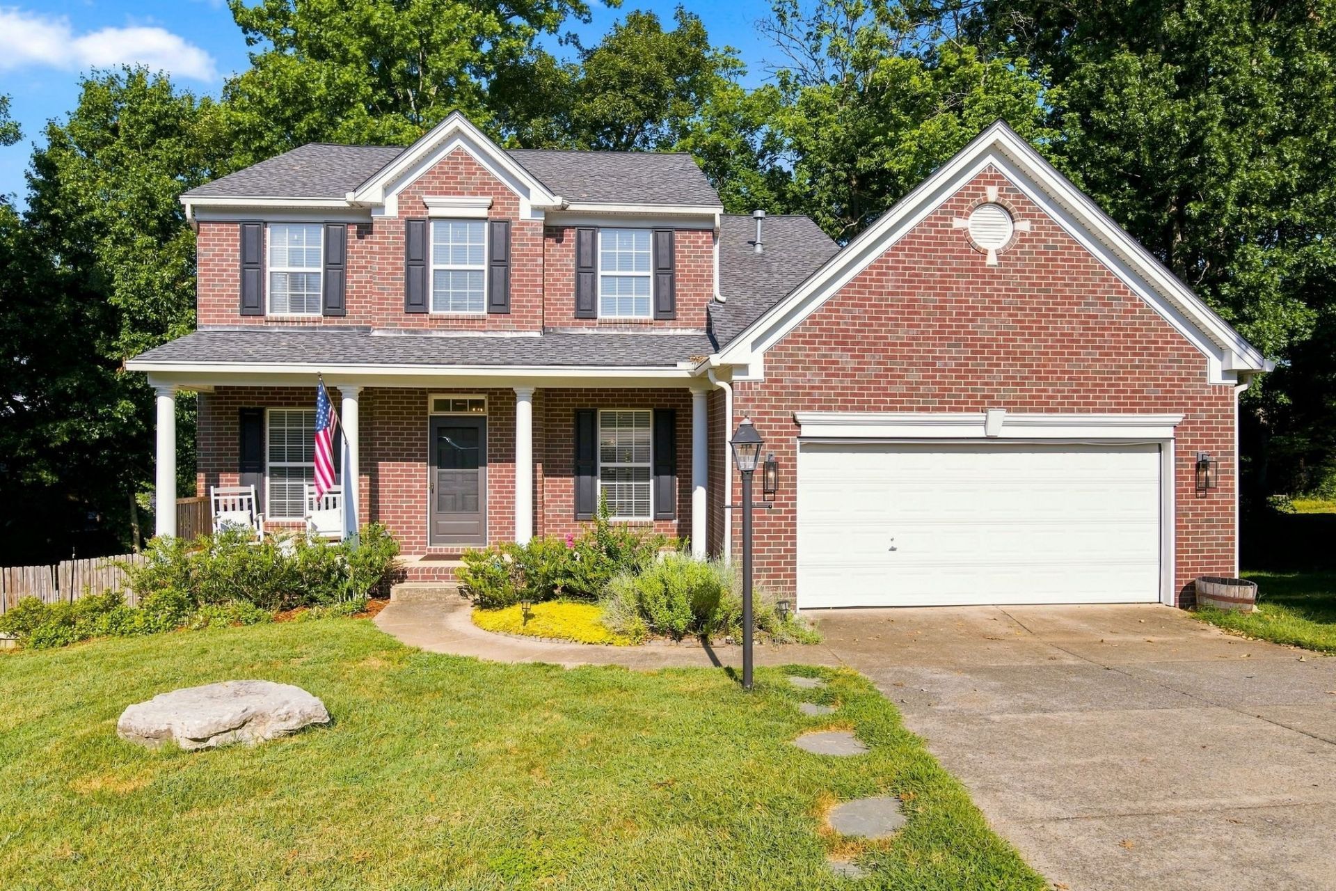 3208 Woodspring Ct, Nashville, TN 37211 Main Photo