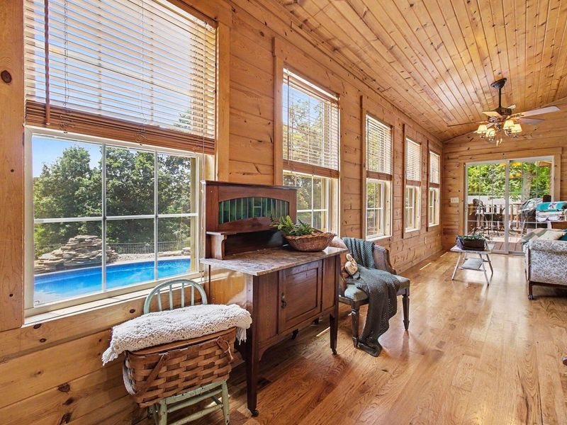 302 Bullock Pen Drive, Crittenden, KY 41030 Photo 12