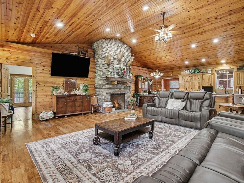 302 Bullock Pen Drive, Crittenden, KY 41030 Photo 6