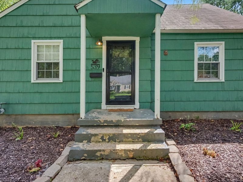 539 Blenheim Road , Columbus, OH 43214 Photo 3