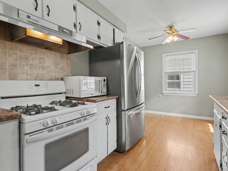 539 Blenheim Road , Columbus, OH 43214 Photo 8