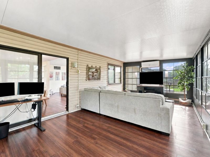480 Beaverbrook Drive, Columbus, OH 43230 Photo 9
