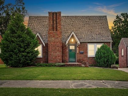 1519 S Lewis Place Tulsa, OK 74104