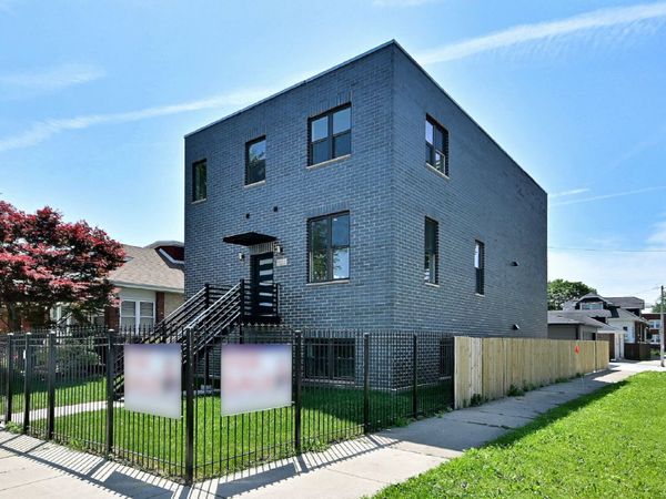 4859 W Hirsch Street , Chicago, IL 60651
