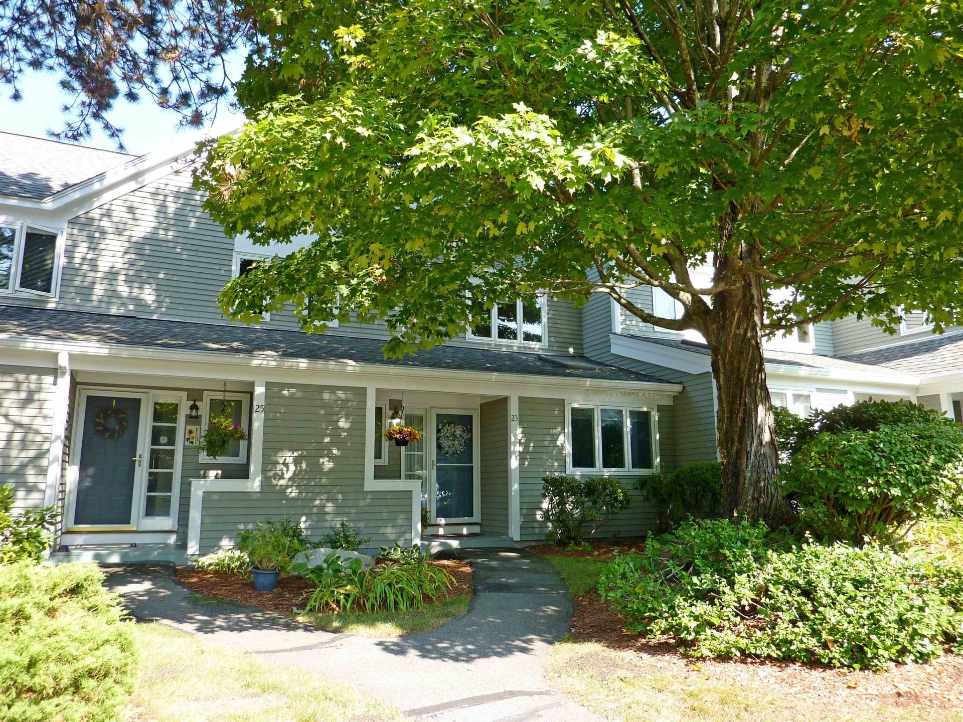 23 Aster Court Nashua, NH 03062
