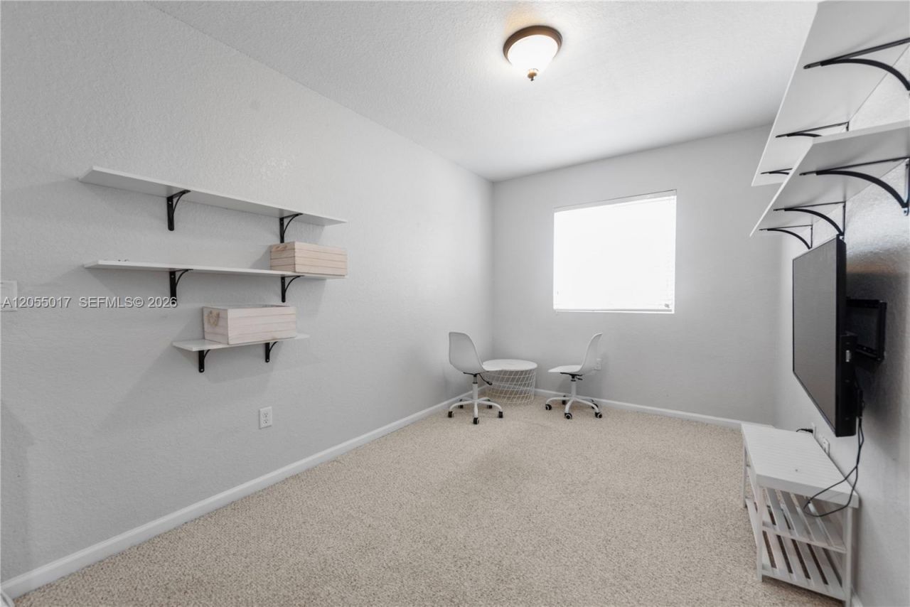 3424 NE 1st St , Homestead, FL 33033 Photo