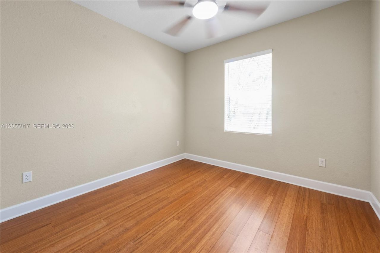 3424 NE 1st St , Homestead, FL 33033 Photo