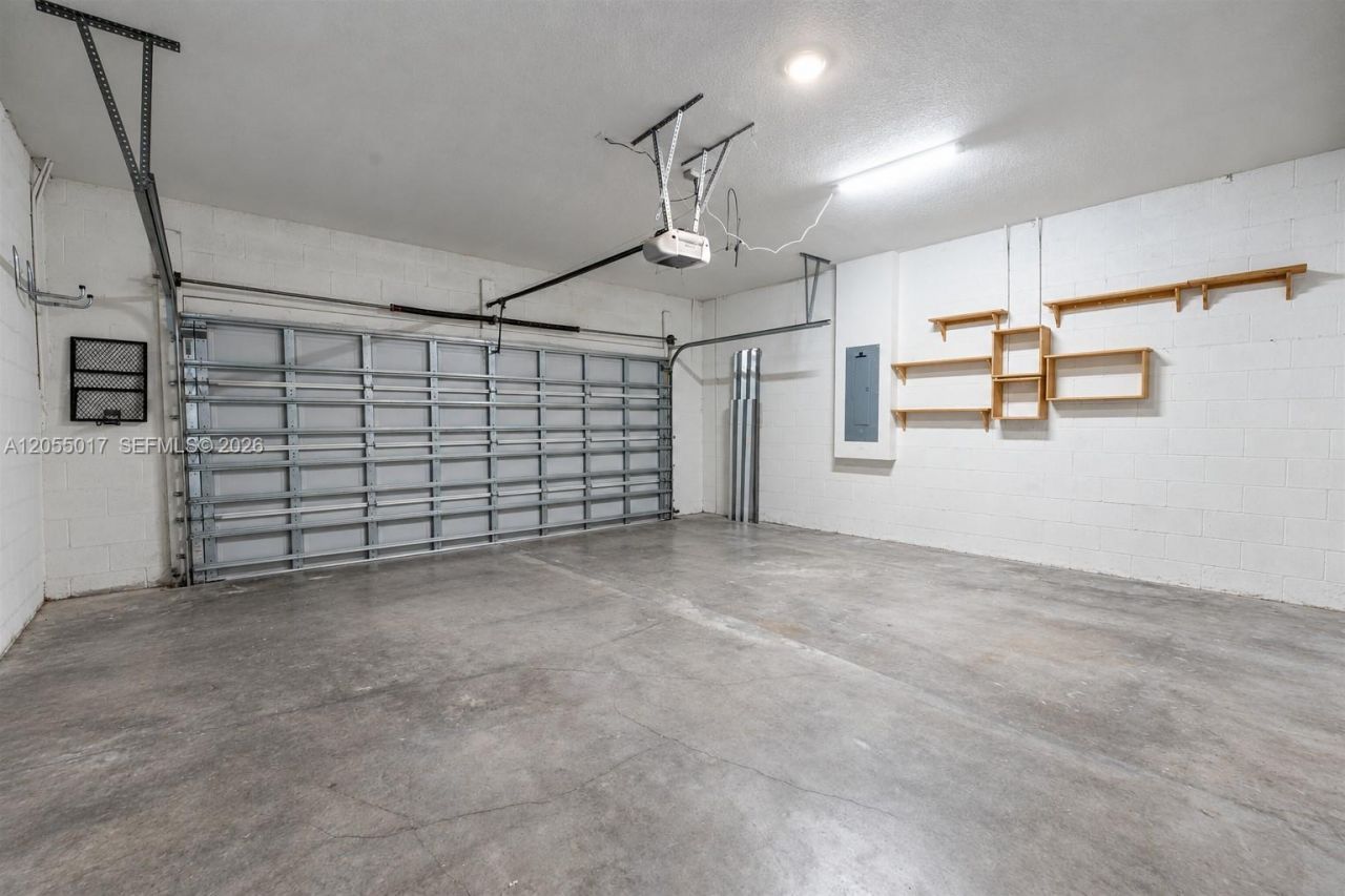 3424 NE 1st St, Homestead, FL 33033 Photo