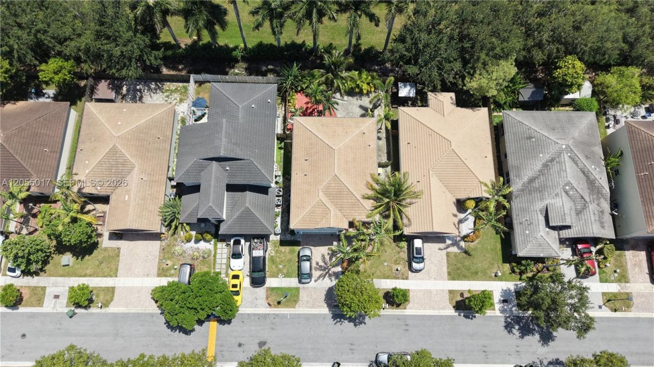 3424 NE 1st St , Homestead, FL 33033 Photo