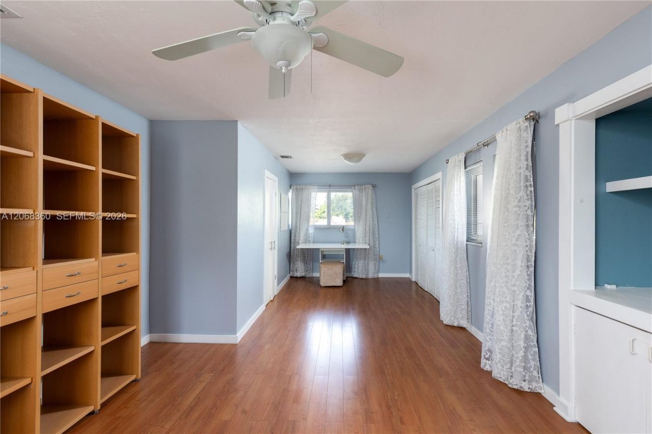 2250 SW 17th Ave , Miami, FL 33145 Photo