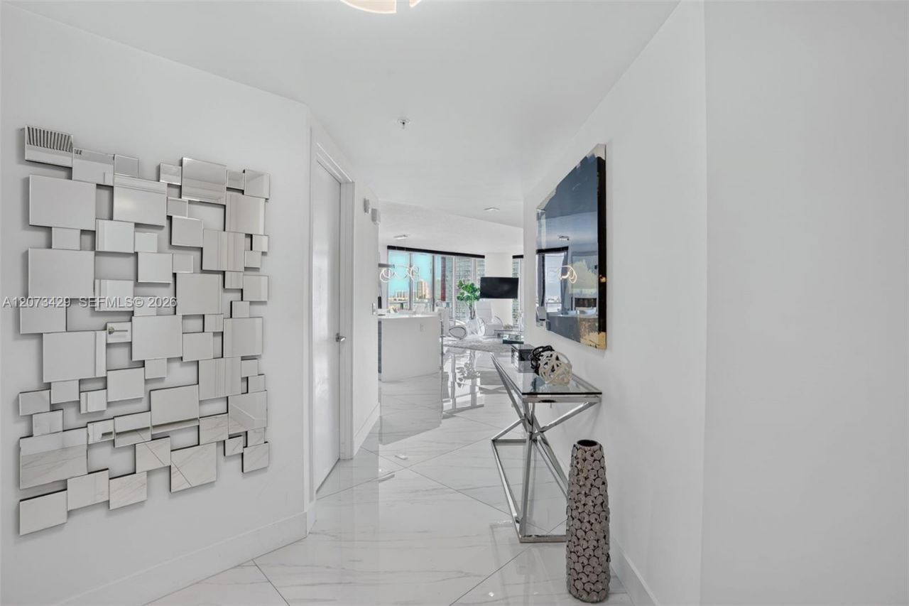 300 Sunny Isles Blvd , Unit 4-1007, Sunny Isles Beach, FL 33160 Photo