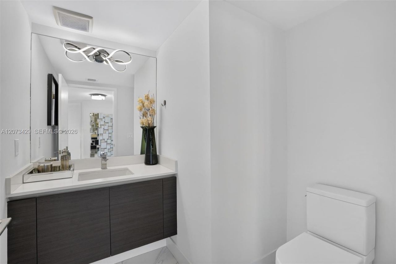 300 Sunny Isles Blvd , Unit 4-1007, Sunny Isles Beach, FL 33160 Photo