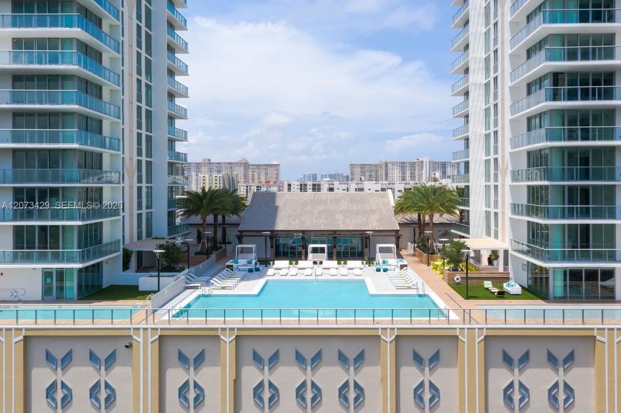 300 Sunny Isles Blvd , Unit 4-1007, Sunny Isles Beach, FL 33160 Photo
