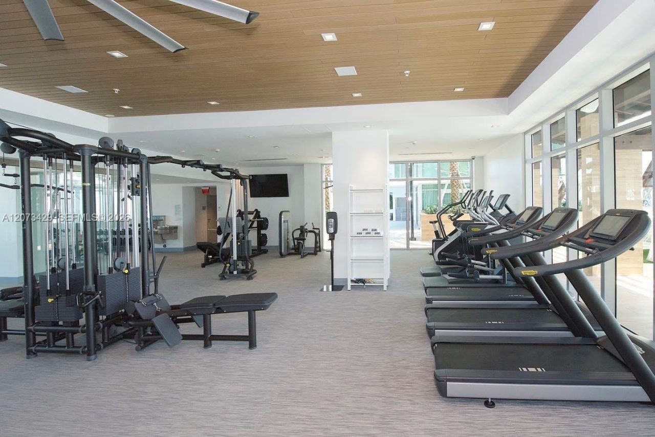 300 Sunny Isles Blvd , Unit 4-1007, Sunny Isles Beach, FL 33160 Photo