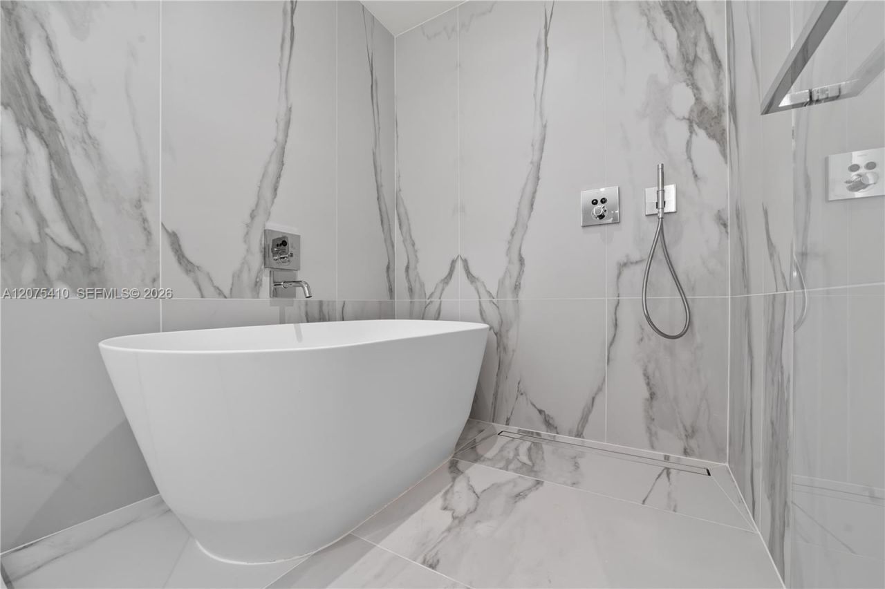 1400 Biscayne Blvd, Unit 1502, Miami, FL 33132 Photo