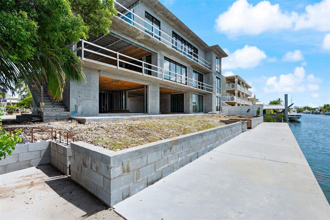 155 Palo De Oro Dr , Islamorada, FL 33036 Photo