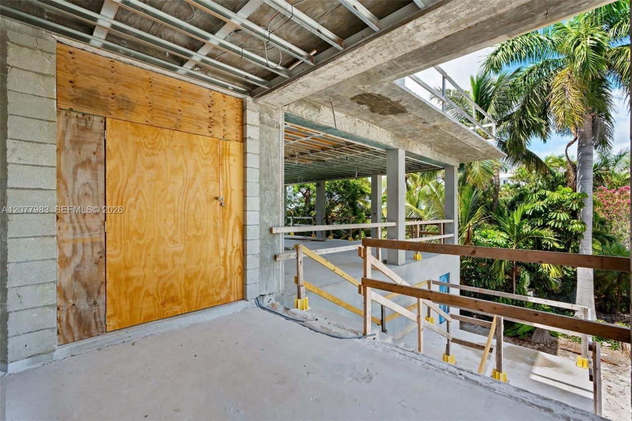 155 Palo De Oro Dr , Islamorada, FL 33036 Photo