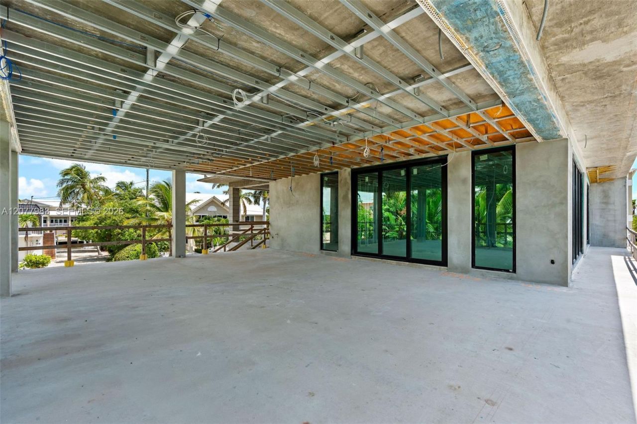 155 Palo De Oro Dr , Islamorada, FL 33036 Photo