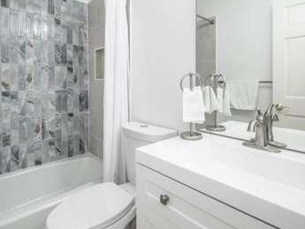 135 Viking Drive E, Unit 102, Little Canada, MN 55117